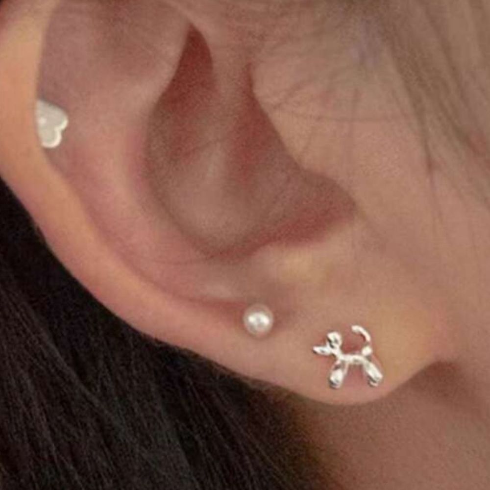 Gold Balloon Dog Earrings M466 - Picture 2 of 3